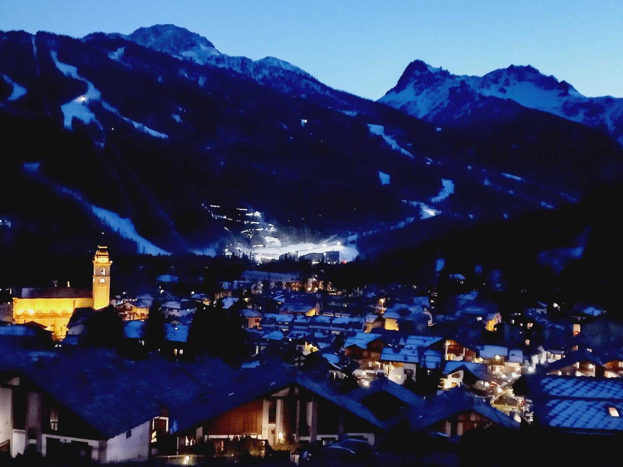 Apartamento Mansarda Bardonecchia Exterior foto